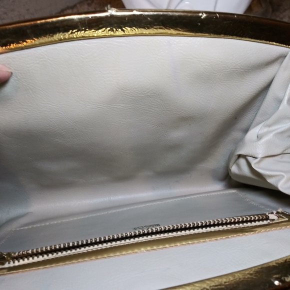 Vintage ER Miami Metallic Gold Embroidered Faux Leather Clasp Top Clutch Purse - Picture 14 of 16